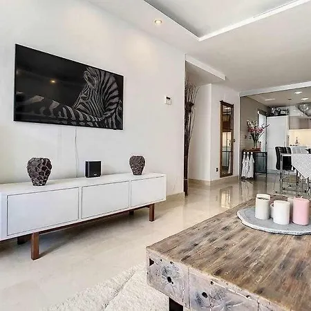 Penthouse Walking Distance Beach San Pedro Alcantara Apartment