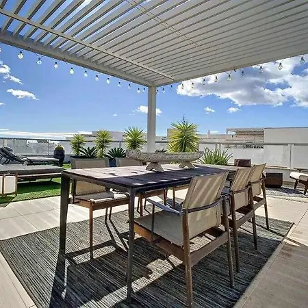 Penthouse Walking Distance Beach San Pedro Alcantara Apartment